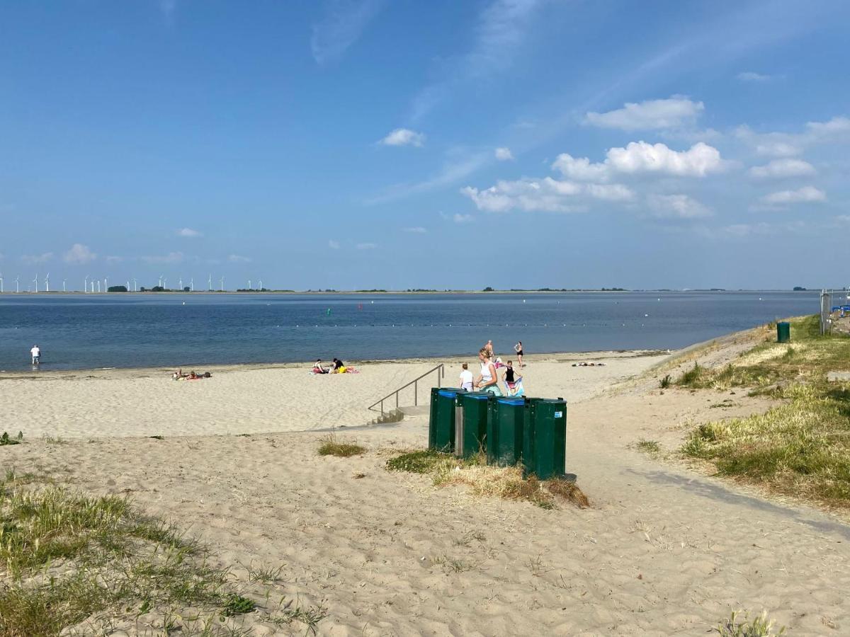 Huisje In Zeeland Helemaal Gerenoveerd Sint Annaland Kültér fotó